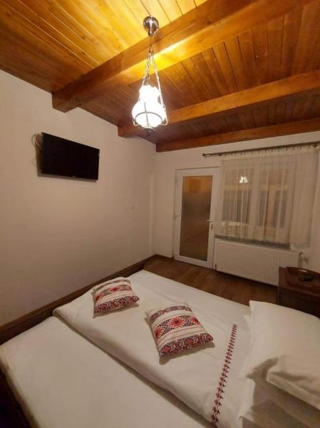 Pension CONACUL BIRTOC from Valeni, Maramureș picture 11