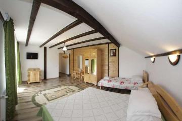 Pension LACRAMIOARA from Sacel, Maramureș picture 9