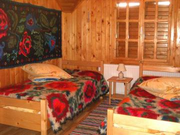 Pension DUMBRAVA MINUNATA from Vadu Izei, Maramureș picture 19