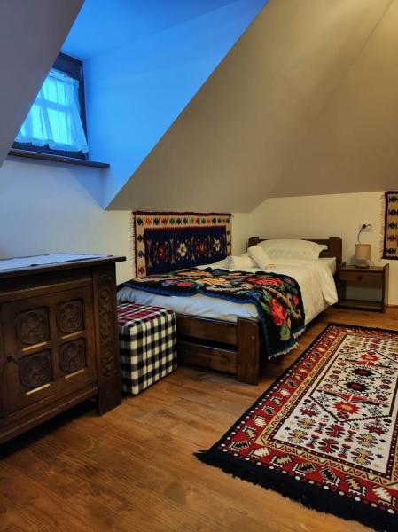 Vacation home CASUTA DIN COTROAPE from Sacel, Maramureș picture 8