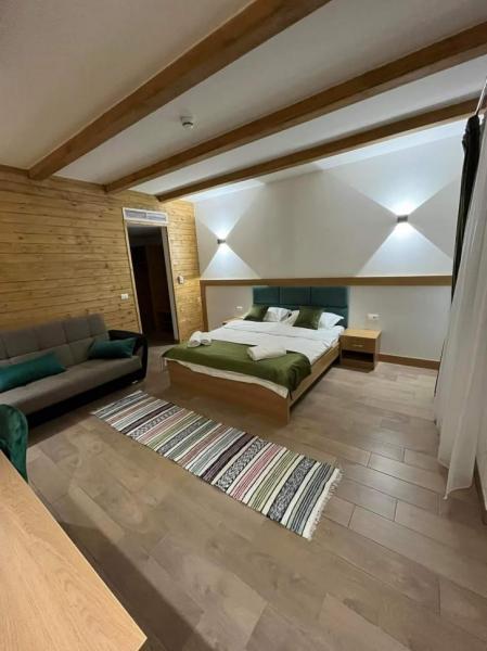 Pension WOODVILLE RESORT from Moisei, Maramureș picture 12