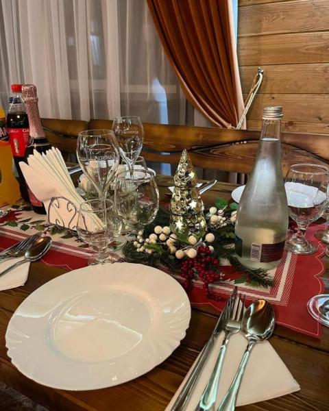 Pension WOODVILLE RESORT from Moisei, Maramureș picture 4