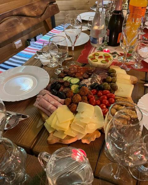 Pension WOODVILLE RESORT from Moisei, Maramureș picture 5