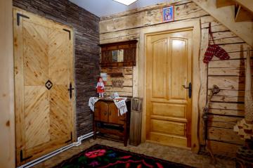 Vacation home CASA DIN SETREF from Sacel, Maramureș picture 10