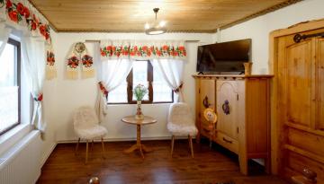 Vacation home CASA DIN SETREF from Sacel, Maramureș picture 23