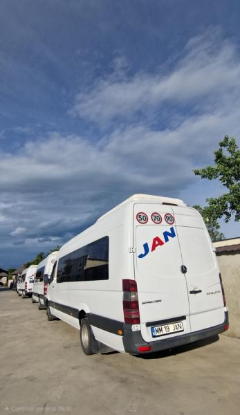 Service INCHIRIERI MICROBUZE AUTOCARE TRANSPORT PERSOANE VIP from Sieu, Maramureș picture 26
