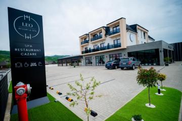 Hotel LEO RESORT SPA from Petrova, Maramureș picture 39