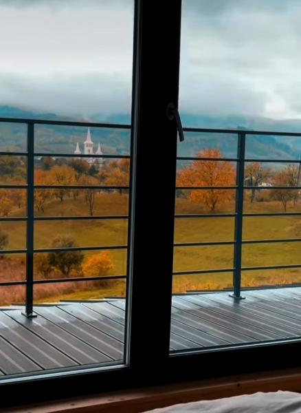 Cabin CABANA DIN DEAL RONA from Rona De Jos, Maramureș picture 6