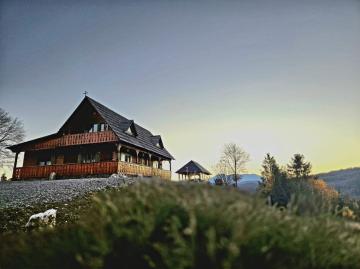 Vacation home CASA DIN SETREF from Sacel, Maramureș picture 6