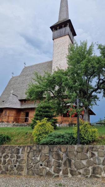 MANASTIREA SFINTII TREI IERARHI IEUD from Ieud, Maramureș picture 21