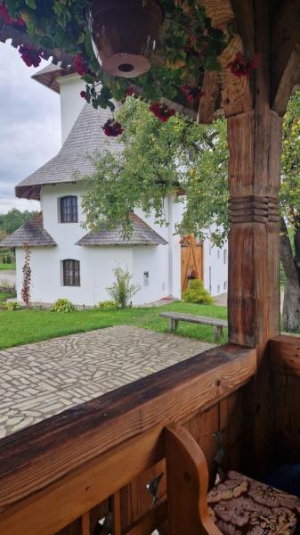 MANASTIREA SFINTII TREI IERARHI IEUD from Ieud, Maramureș picture 32