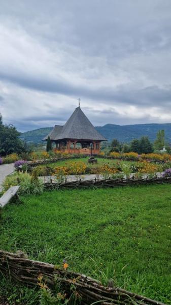 MANASTIREA SFINTII TREI IERARHI IEUD from Ieud, Maramureș picture 7