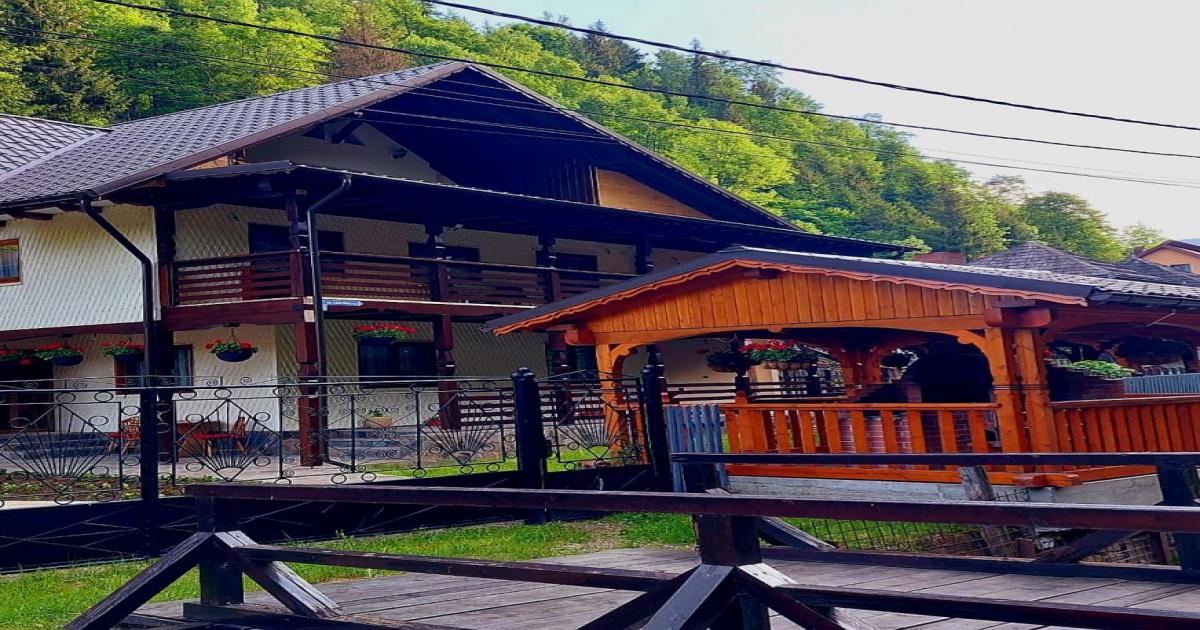 Pension CASA CERCANEL picture 1
