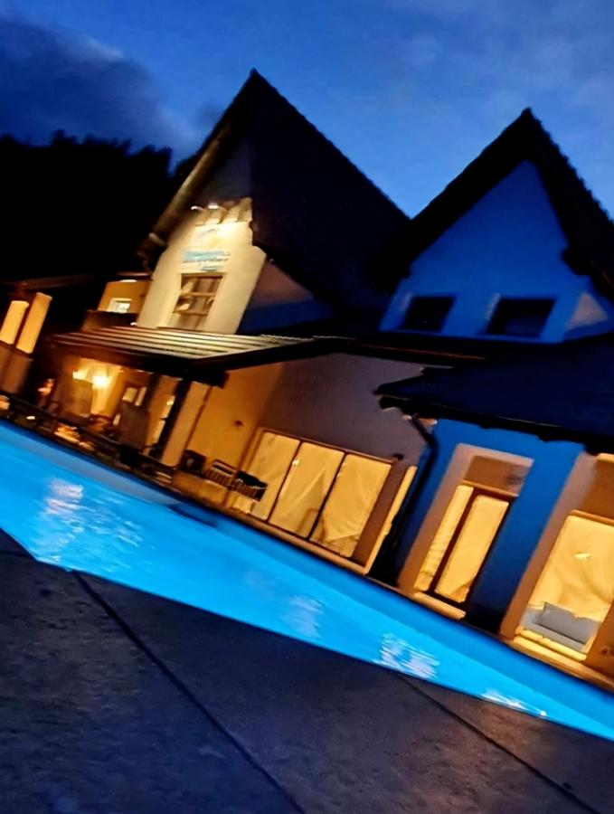 Vacation_home TURQUOISE HOUSE COLIBITA picture 1